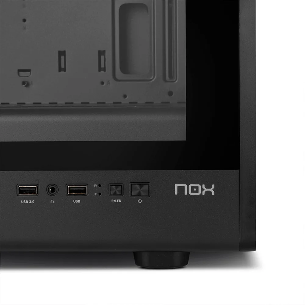 Panel trasero con puertos USB del ordenador gaming Nox Infinity Iota negro